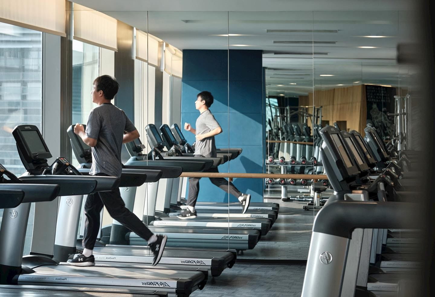 Start with a morning workout at BEAST to wake yourself up and bring new inspiration to your life. 
#EASTBeijing #atEAST #SwireHotels #BEAST #Morningworkout