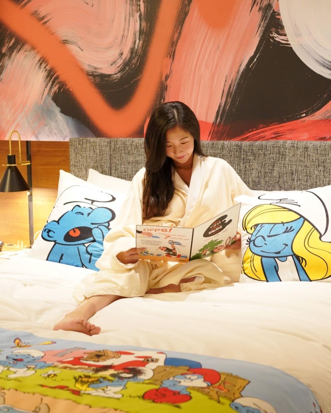Let the Smurfs take you back to your childhood! Book your ‘mushroom house’ exclusively on Klook to spend an adventurous night in the Smurfs Village and receive a themed gift set. 

For details and reservations, please visit link in bio.

📷: @leilawxxg 

#StayatEAST #atEAST #EatatEAST #EASTHongKong
