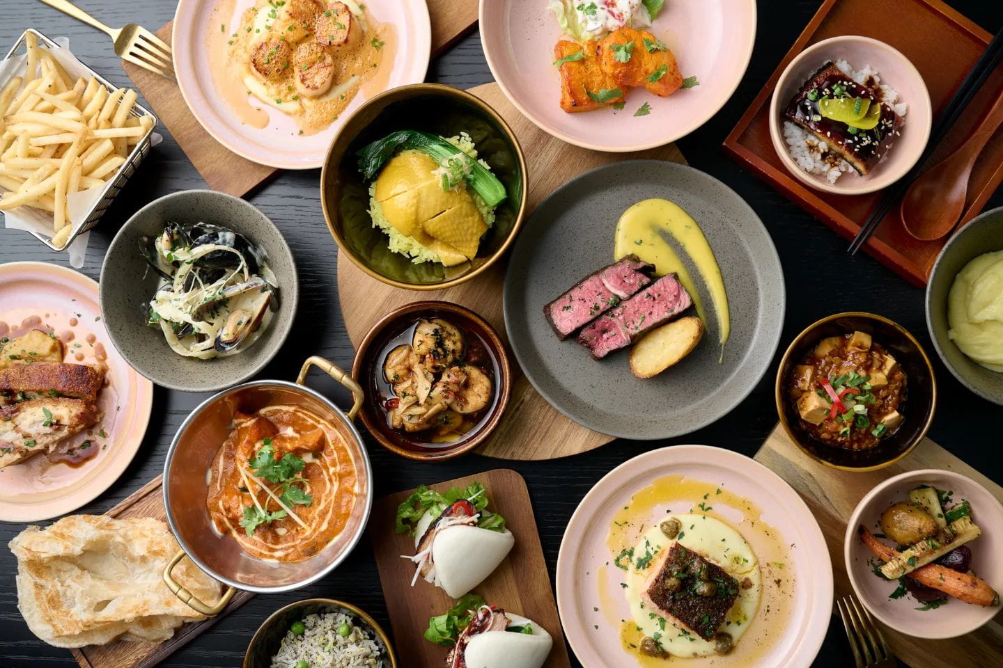 Immerse in the foodie wonderland at FEAST (Food by EAST) with the new buffet items to whet your appetite!

For reservations, please visit link in bio

#atEAST #EASTHongKong #EatatEAST #FEAST