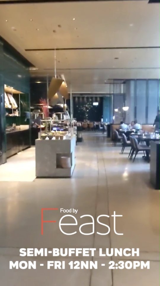 Indulge in a gourmet moment with semi-buffet lunch at FEAST (Food by EAST) with a main course of your choice and unlimited serving of salads, antipasti, sushi, seafood and desserts 🍽️

Make your reservation now at link in bio.

#atEAST #EASTHongKong #EatatEAST #FEAST